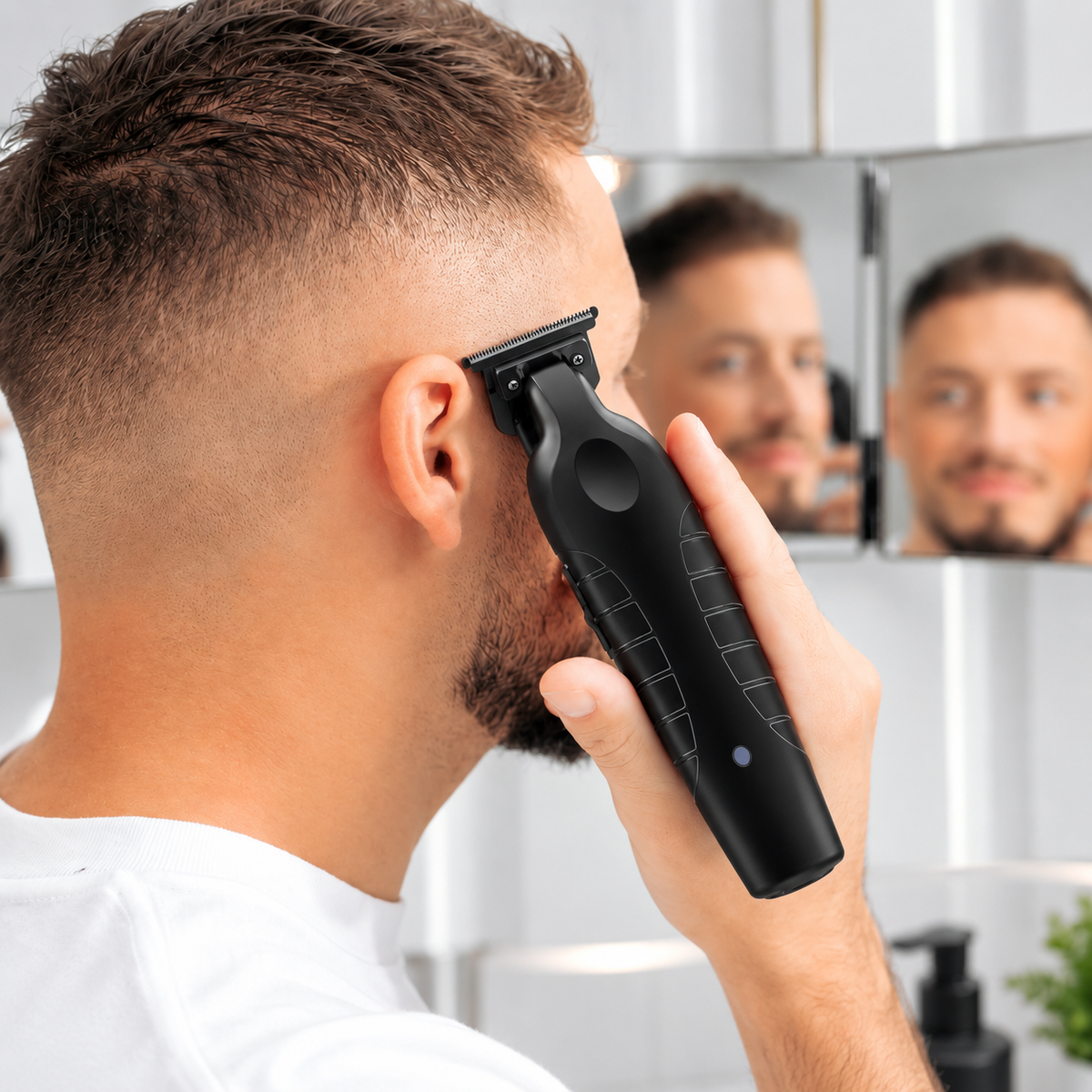 Tondeuse à cheveux et tondeuse à cheveux sans fil SCS